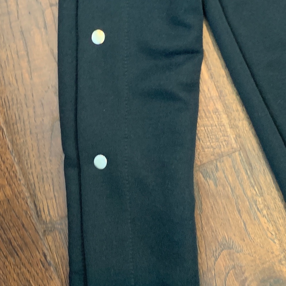Snap button top - Picture 2 of 2